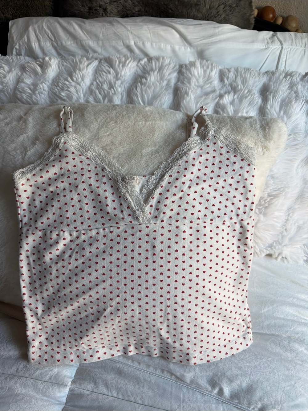 John Galt ( Brandy Melville) Women's Cream Lace-Trim Cami with Red Heart Print